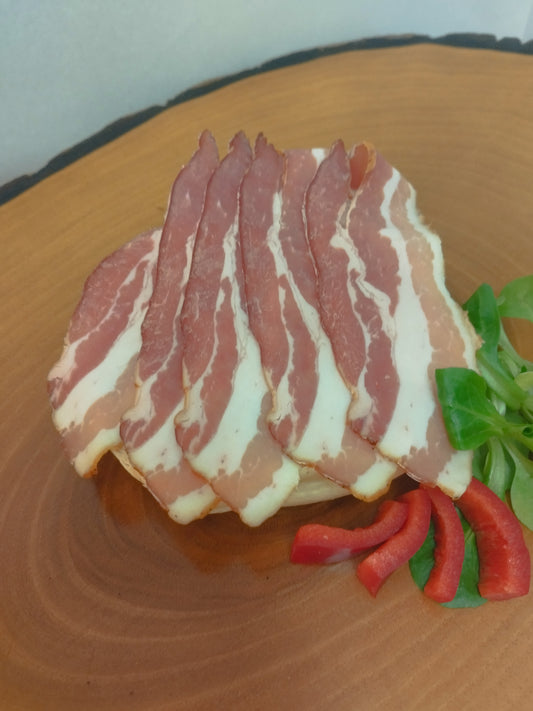 Gerauchter Schweinebauch, geschnitten